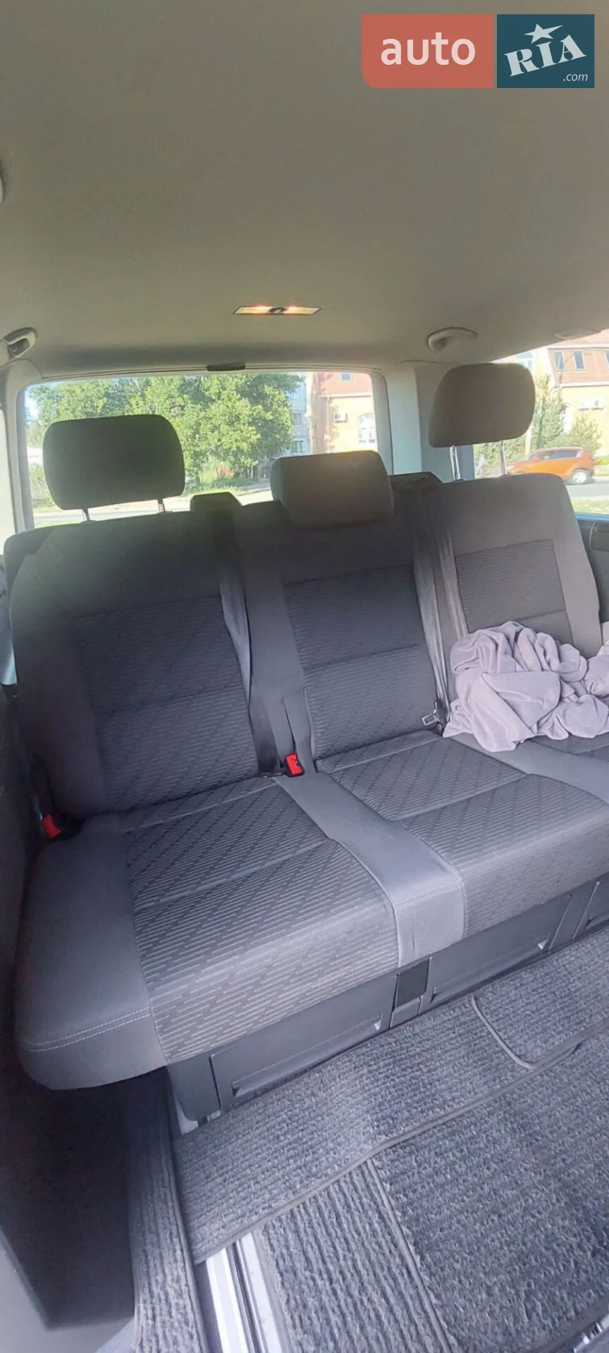 2011 Volkswagen Multivan - мініатюра 15