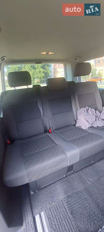 Минивэн Volkswagen Multivan 2011 в Прилуках