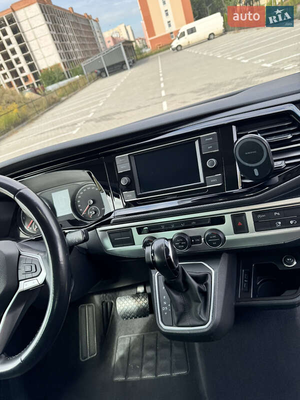 Минивэн Volkswagen Multivan 2020 в Киеве фото 16 Минивэн Volkswagen Multivan 2020 в Киеве