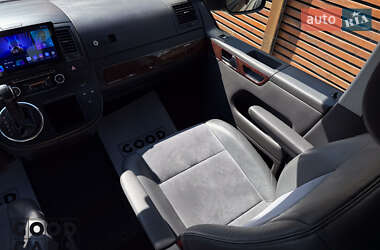 Минивэн Volkswagen Multivan 2014 в 