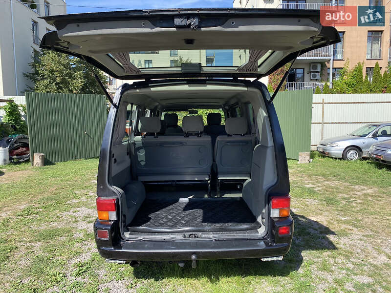Минивэн Volkswagen Multivan 1999 в Киеве