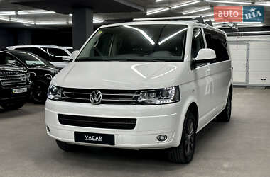 Минивэн Volkswagen Multivan 2015 в Харькове