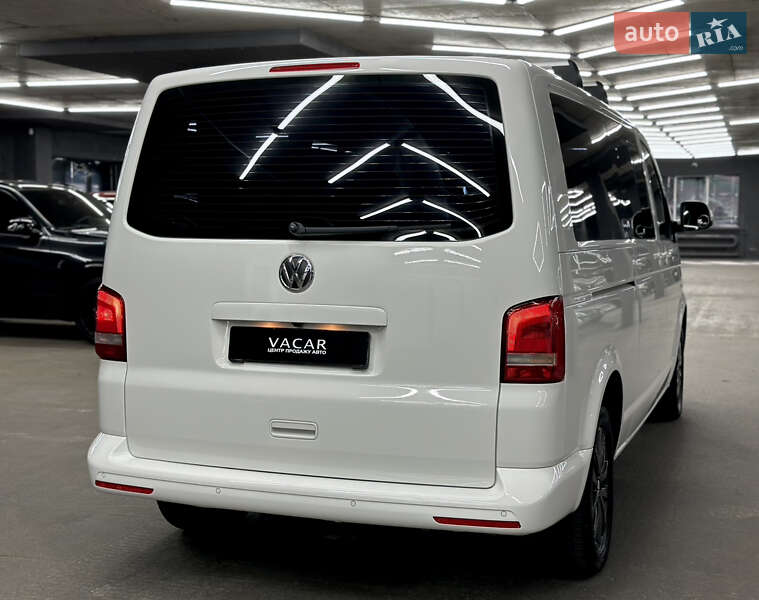 Минивэн Volkswagen Multivan 2015 в Харькове фото 5 Минивэн Volkswagen Multivan 2015 в Харькове