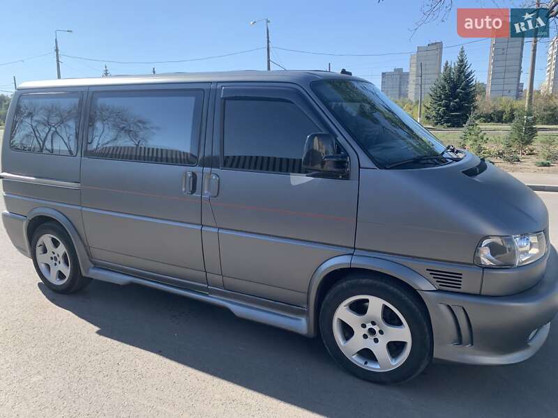 Минивэн Volkswagen Multivan 2002 в Харькове фото 4 Минивэн Volkswagen Multivan 2002 в Харькове