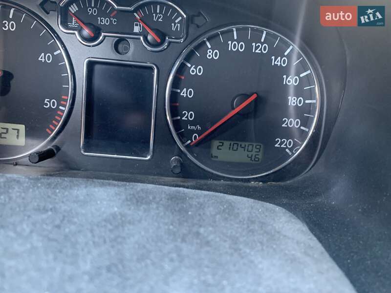 Минивэн Volkswagen Multivan 2002 в Харькове фото 27 Минивэн Volkswagen Multivan 2002 в Харькове