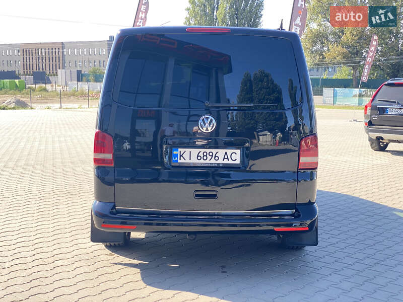 Минивэн Volkswagen Multivan 2014 в Киеве