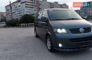Минивэн Volkswagen Multivan 2006 в 