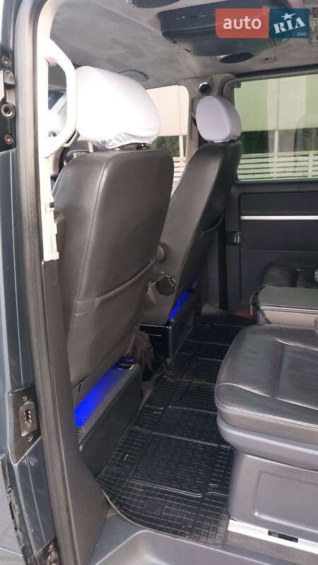 Мінівен Volkswagen Multivan 2006 в Запоріжжі