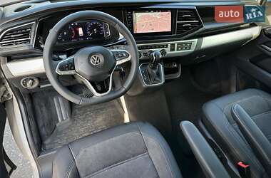 Мінівен Volkswagen Multivan 2020 в 