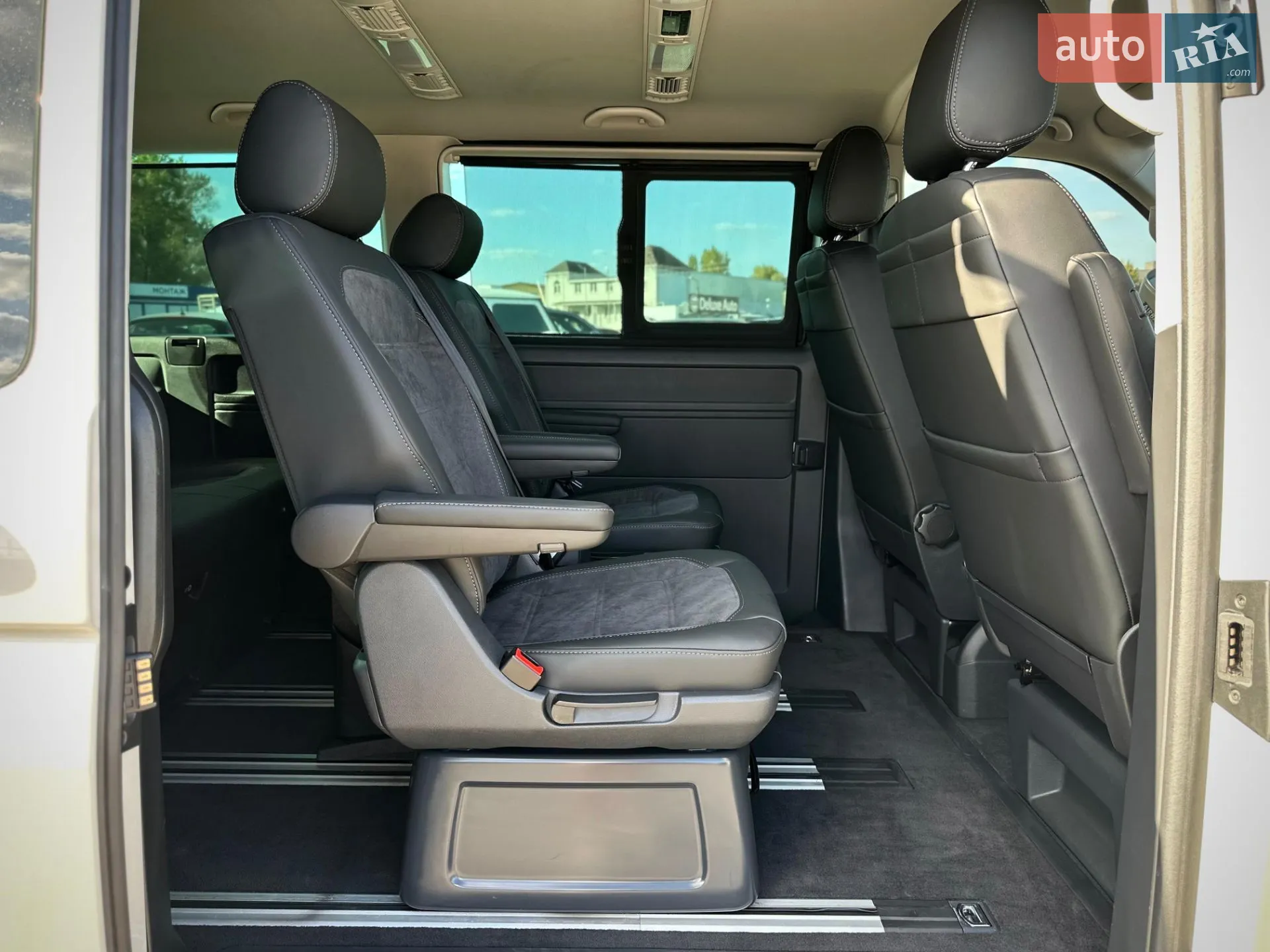 2020 Volkswagen Multivan - мініатюра 87