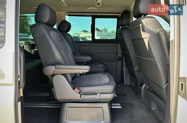 Мінівен Volkswagen Multivan 2020 в 