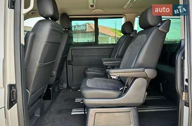 Мінівен Volkswagen Multivan 2020 в 