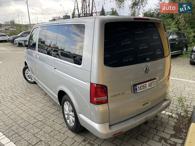 Минивэн Volkswagen Multivan 2009 в Львове