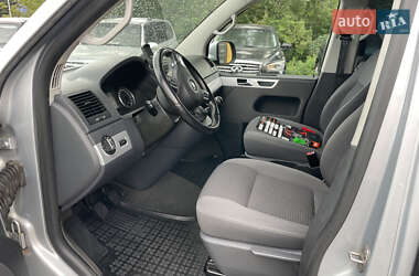 Мінівен Volkswagen Multivan 2009 в 