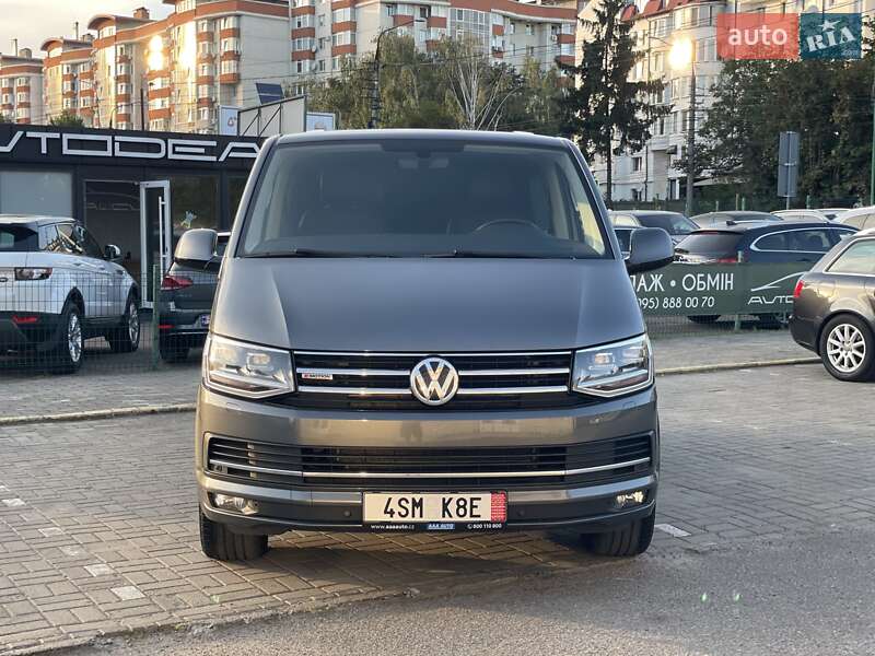 Минивэн Volkswagen Multivan 2017 в Черновцах