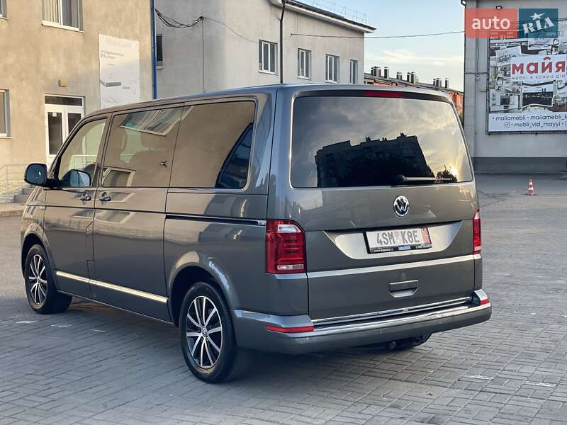 Минивэн Volkswagen Multivan 2017 в Черновцах