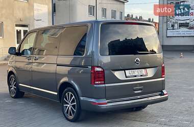 Минивэн Volkswagen Multivan 2017 в 