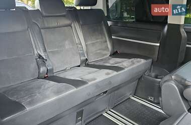 Минивэн Volkswagen Multivan 2011 в 