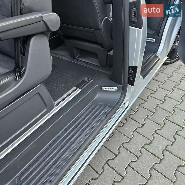 Минивэн Volkswagen Multivan 2011 в Стрые фото 15 Минивэн Volkswagen Multivan 2011 в Стрые