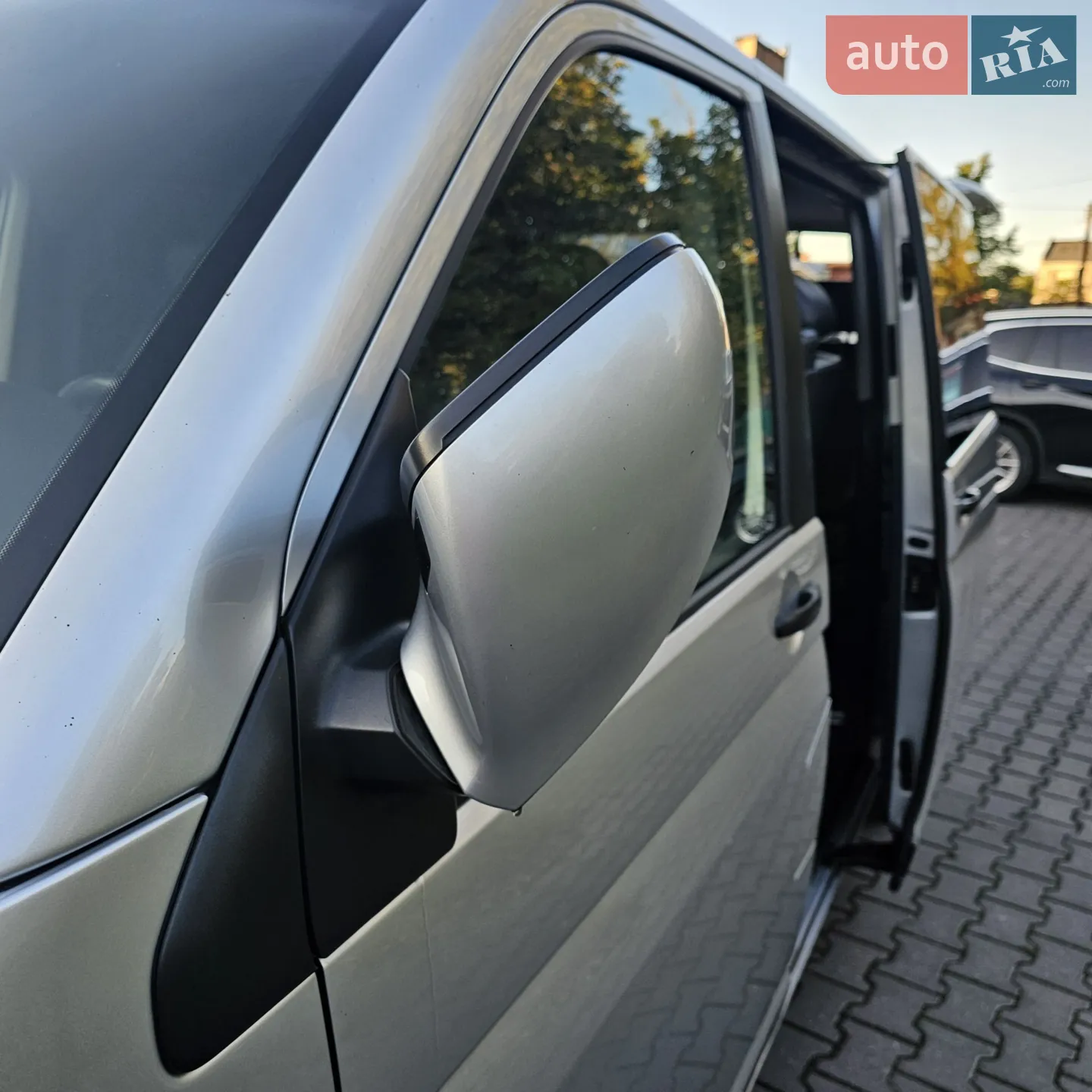 2011 Volkswagen Multivan - мініатюра 19