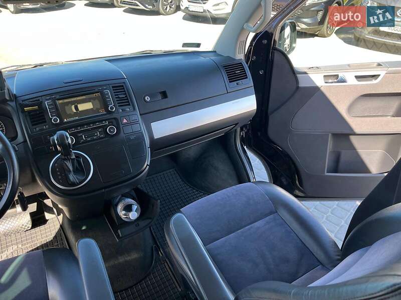 Минивэн Volkswagen Multivan 2012 в Львове фото 42 Минивэн Volkswagen Multivan 2012 в Львове