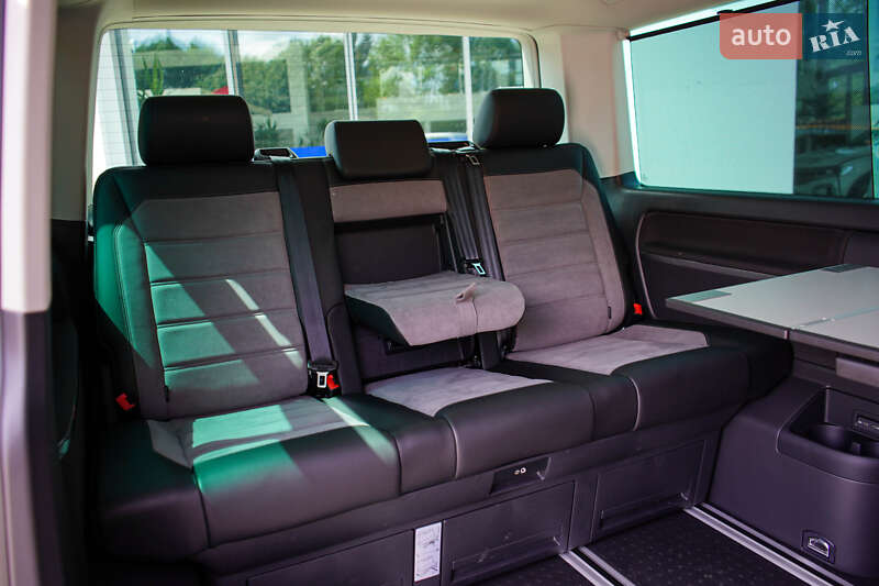 Мінівен Volkswagen Multivan 2020 в Житомирі