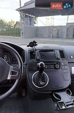Мінівен Volkswagen Multivan 2012 в 