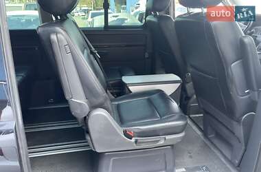 Минивэн Volkswagen Multivan 2012 в 