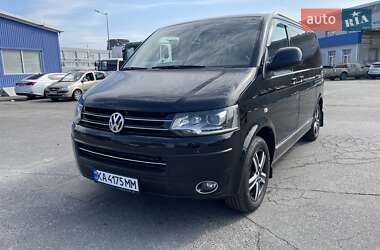 Минивэн Volkswagen Multivan 2012 в 