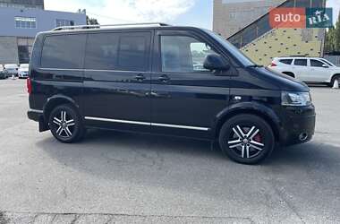 Минивэн Volkswagen Multivan 2012 в 