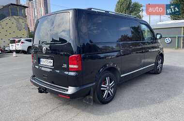 Минивэн Volkswagen Multivan 2012 в 