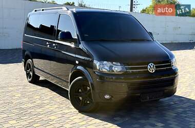 Мінівен Volkswagen Multivan 2013 в 