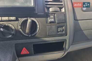Минивэн Volkswagen Multivan 2005 в 