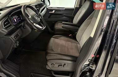 Минивэн Volkswagen Multivan 2020 в 