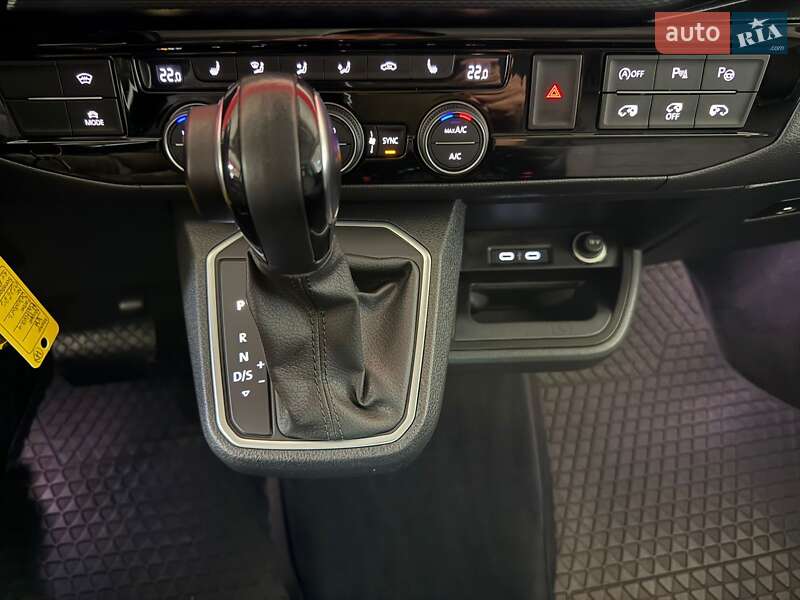 Минивэн Volkswagen Multivan 2020 в Черкассах