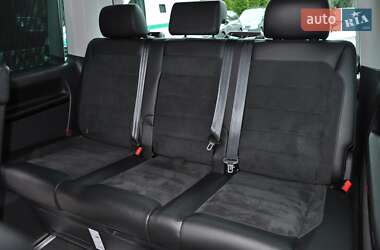 Минивэн Volkswagen Multivan 2018 в 