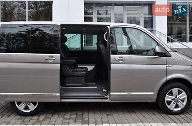 Минивэн Volkswagen Multivan 2018 в 