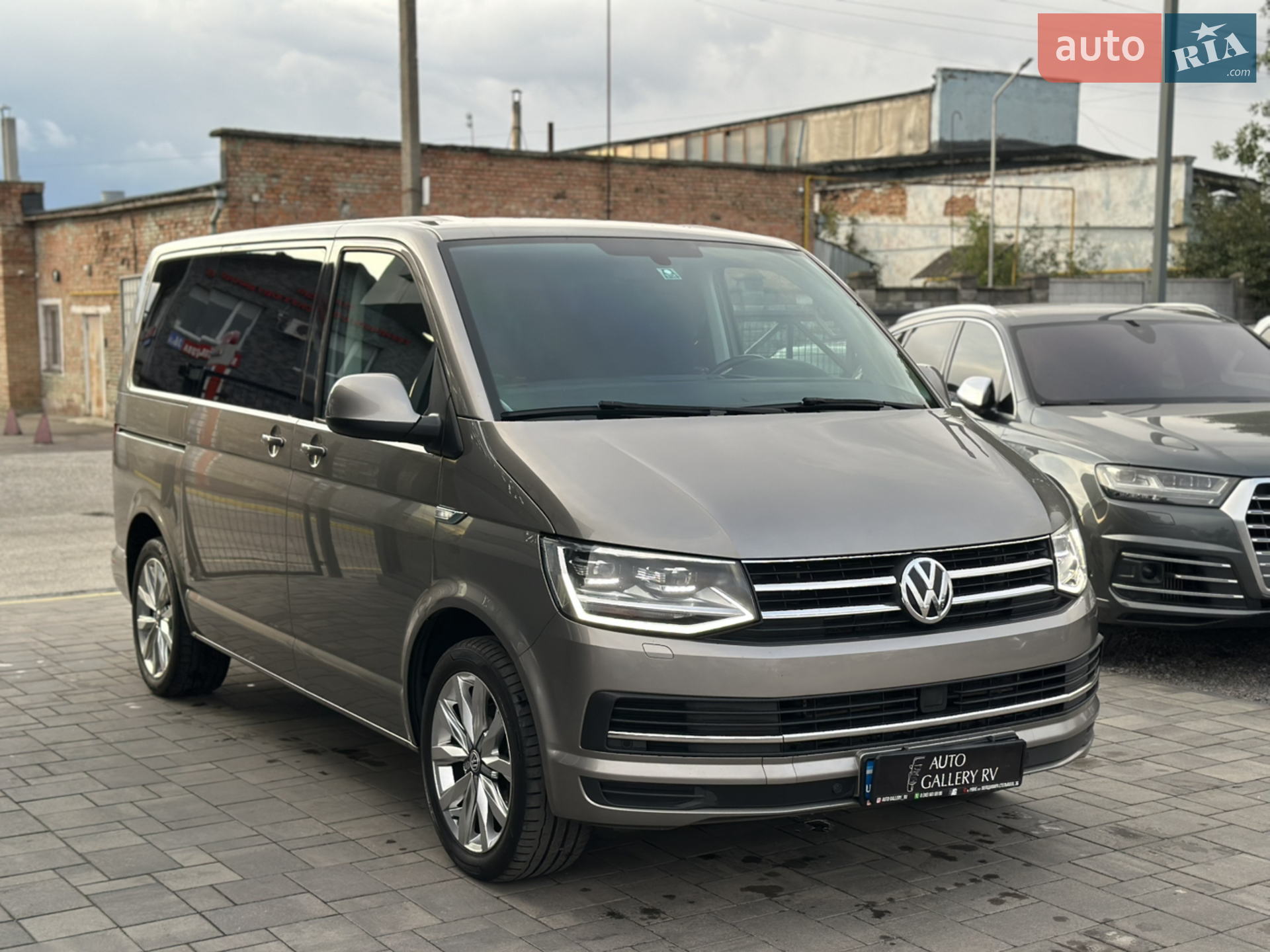 2019 Volkswagen Multivan - мініатюра 4