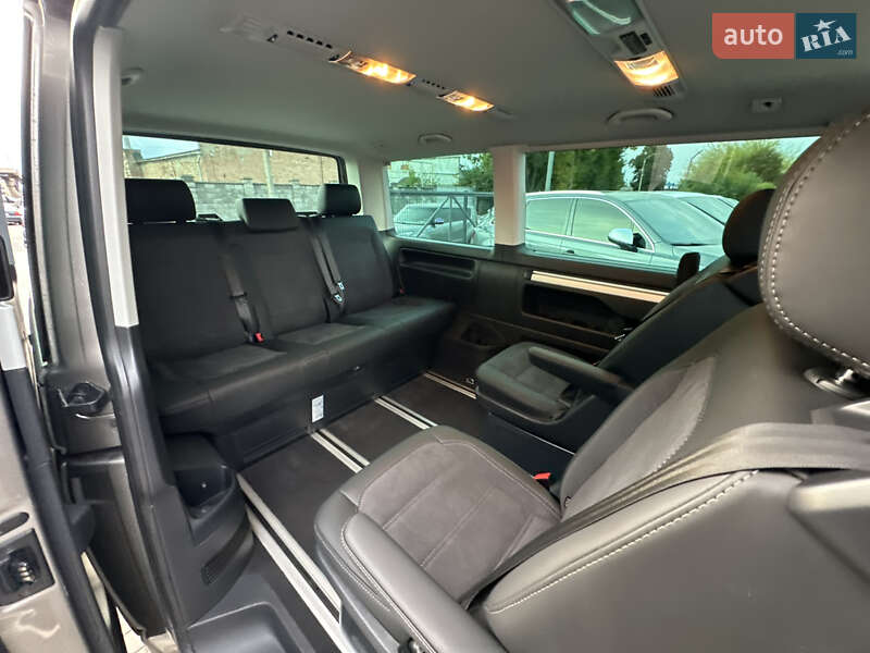 Минивэн Volkswagen Multivan 2019 в Ровно