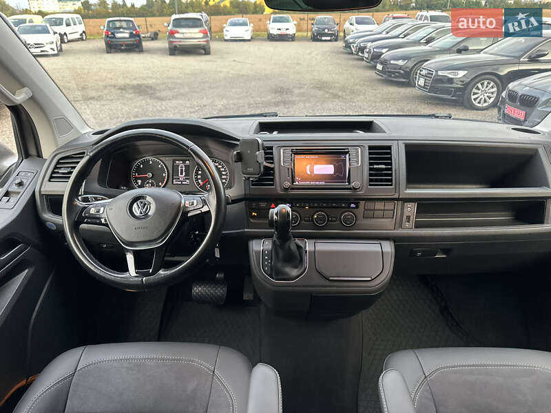 Минивэн Volkswagen Multivan 2019 в Ровно