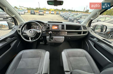 Минивэн Volkswagen Multivan 2019 в 