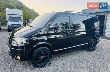 Минивэн Volkswagen Multivan 2014 в 