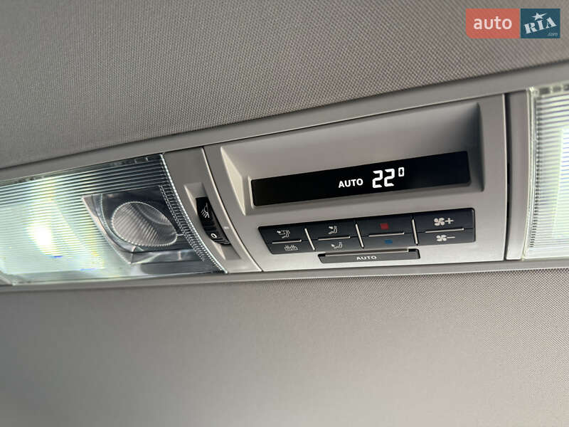 Минивэн Volkswagen Multivan 2017 в Ковеле