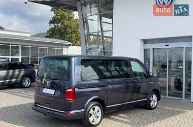 Минивэн Volkswagen Multivan 2019 в 