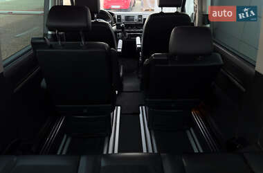 Минивэн Volkswagen Multivan 2019 в 