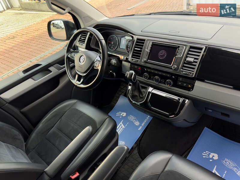 Мінівен Volkswagen Multivan 2019 в Мукачевому
