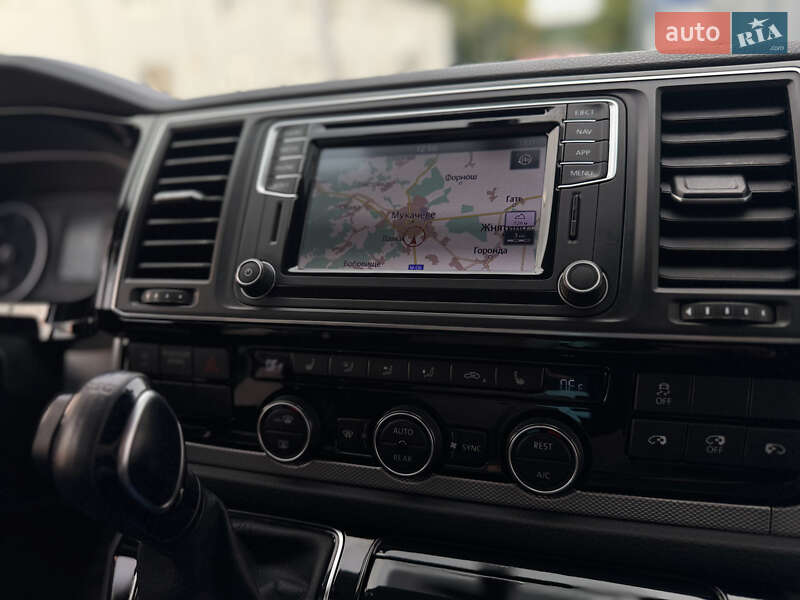 Мінівен Volkswagen Multivan 2019 в Мукачевому