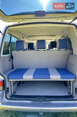 Минивэн Volkswagen Multivan 2001 в 