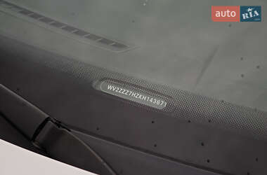 Мінівен Volkswagen Multivan 2019 в 