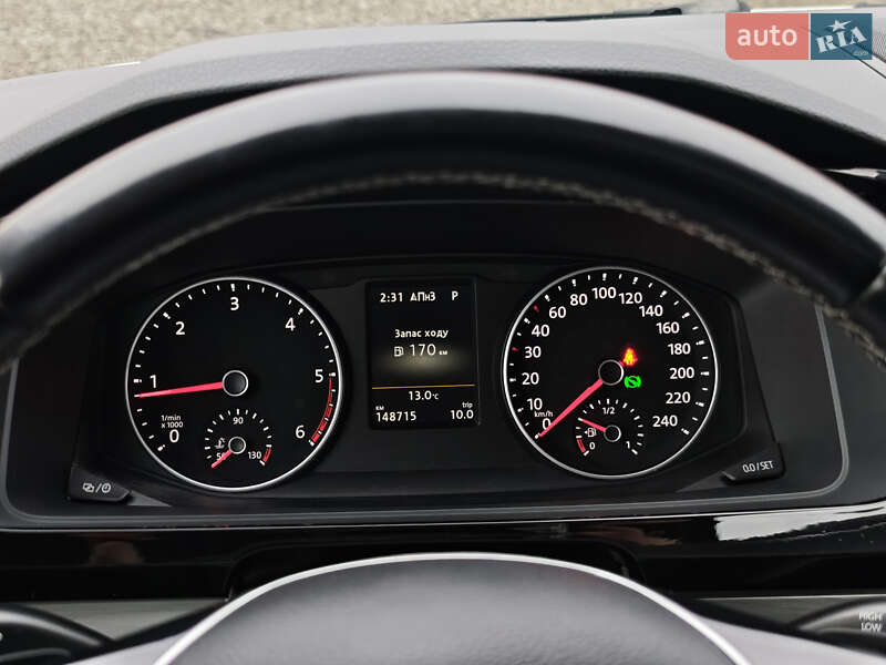 Минивэн Volkswagen Multivan 2019 в Луцке